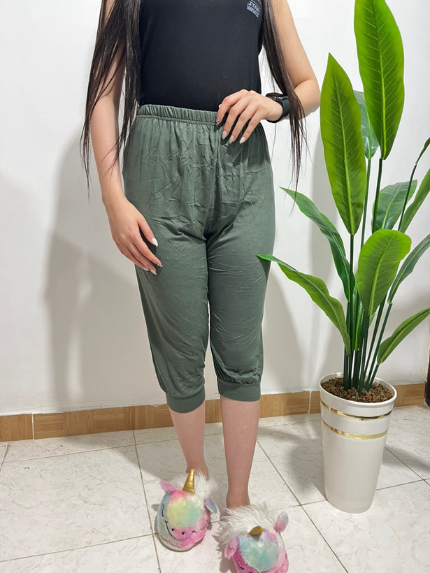 شلوارک زنانه ساده گیاهی خارجی