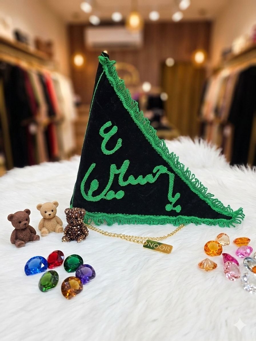 پرچم کوچک مخمل